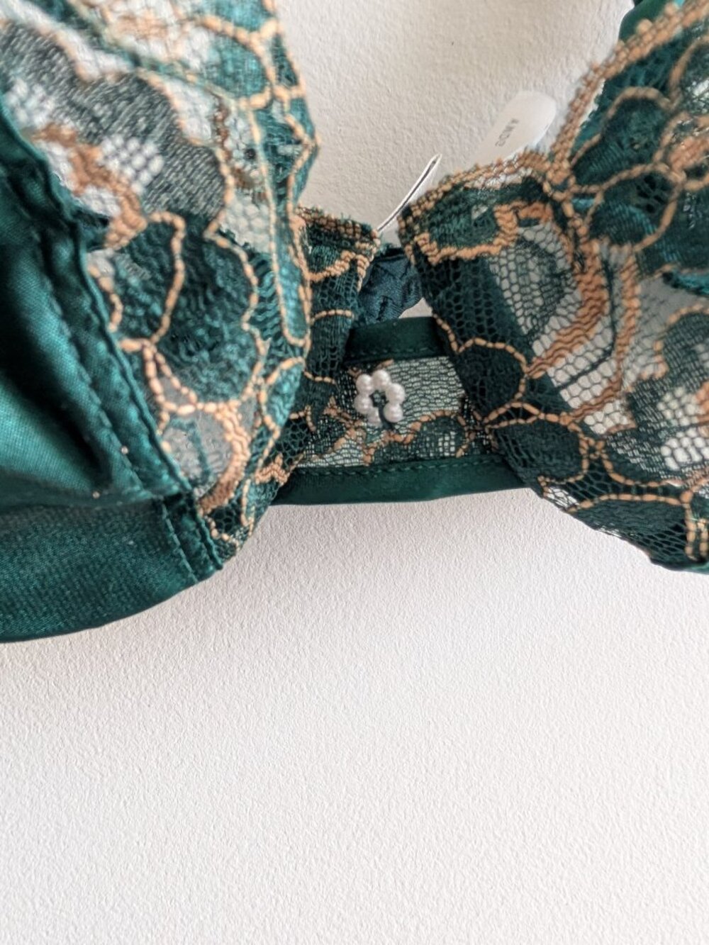 Vintage Christian Dior Intimates Lace Underwire Bra 36B Emerald Green 4775 - Picture 3 of 7